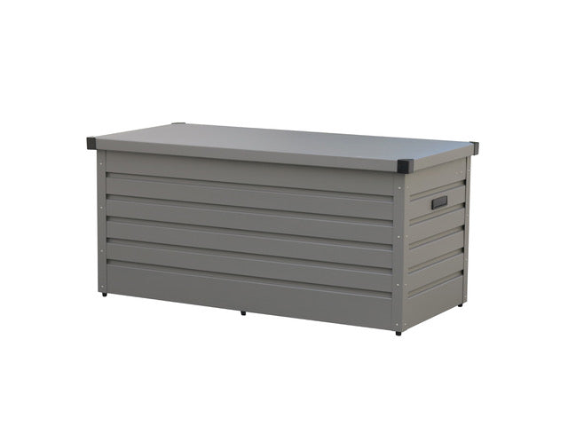 Outdoor storage chest