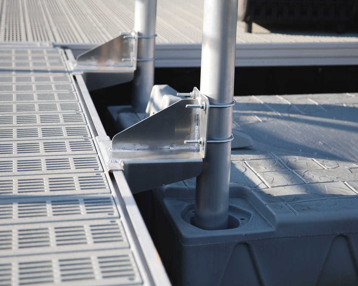 Wave Armor Sliding Hinge