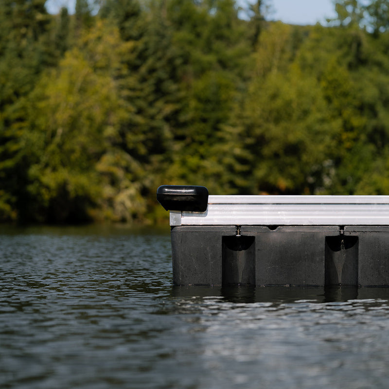 Standing Dock Corner